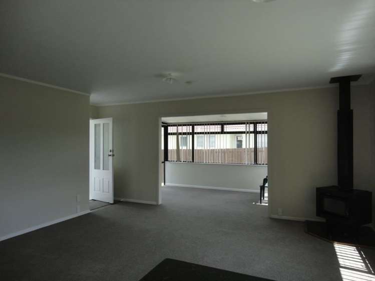 4 Seaward Place Wattle Downs_5