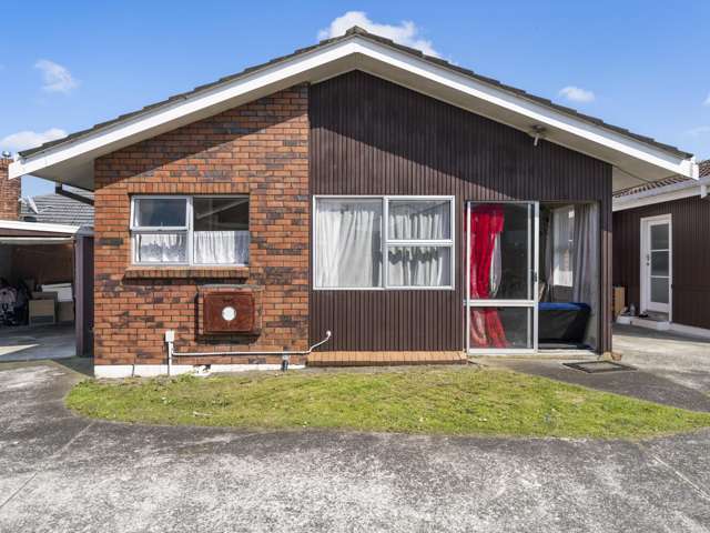 10/12 Ingram Street Papakura_1