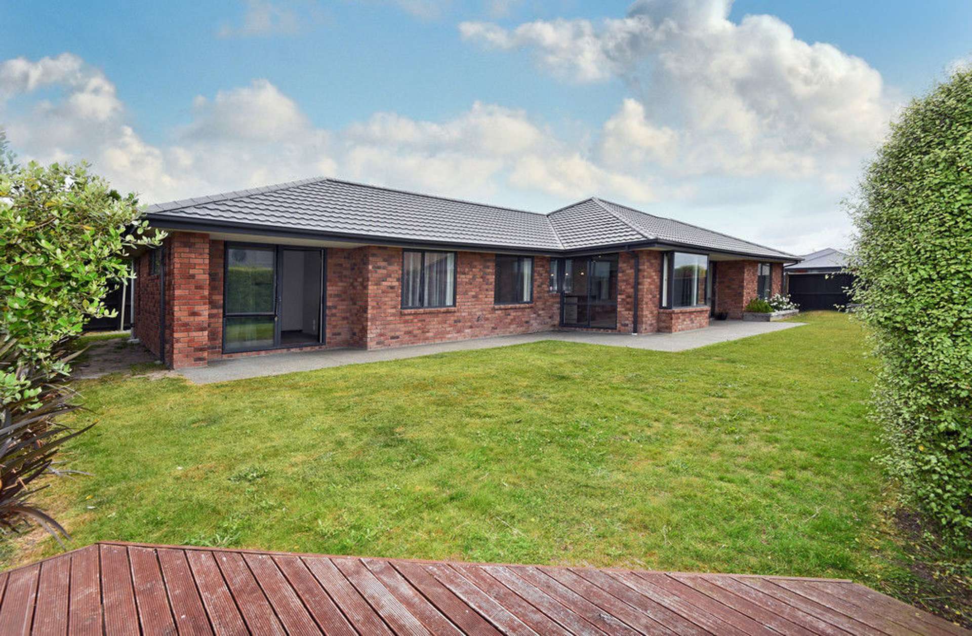 14 Kingsbridge Drive Burwood_0