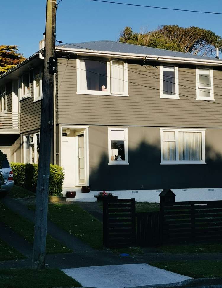 8 Shelley Street Titahi Bay_0