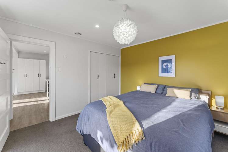 70 Neill Street Hornby_16