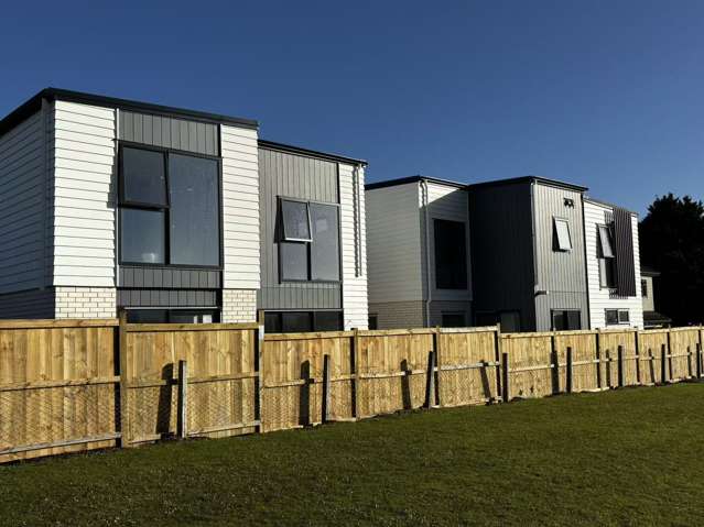 Lot 1&2/12 Butley Drive Farm Cove_4