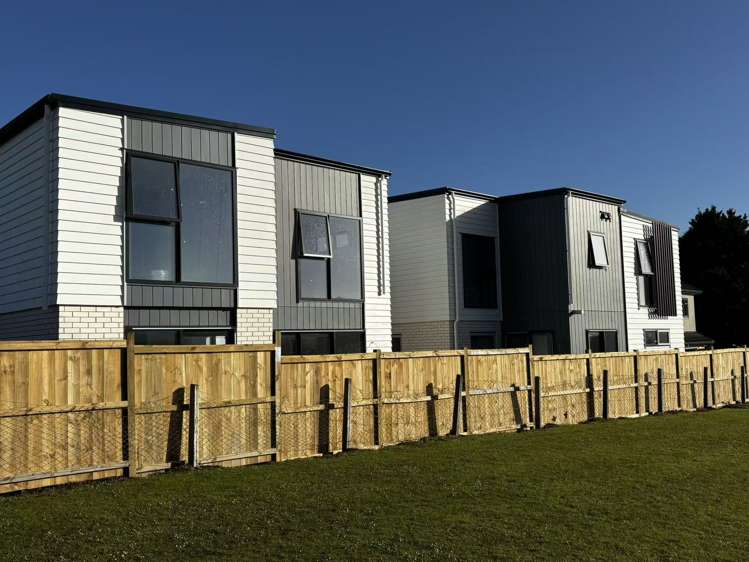Lot 1&2/12 Butley Drive Farm Cove_5
