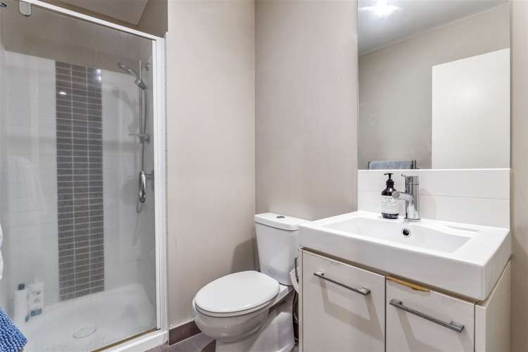 A103/525 East Coast Road Browns Bay_9