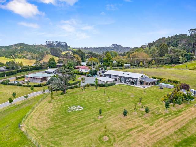 136 Annett Road Kumeu_3