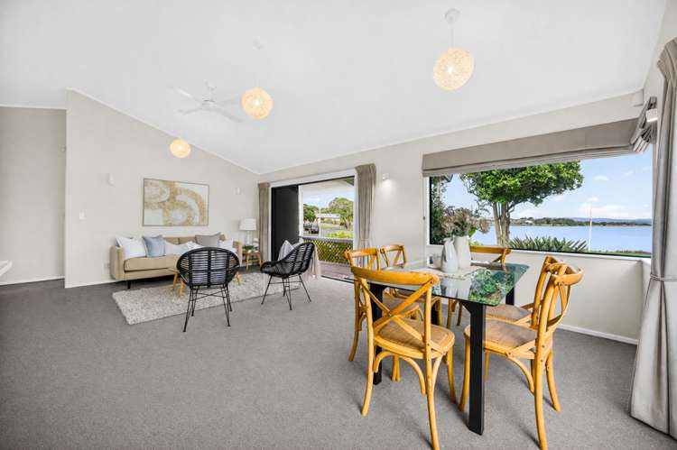 32B Kiwi Esplanade Mangere Bridge_8