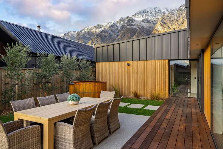 69 Howden Drive Jacks Point_18