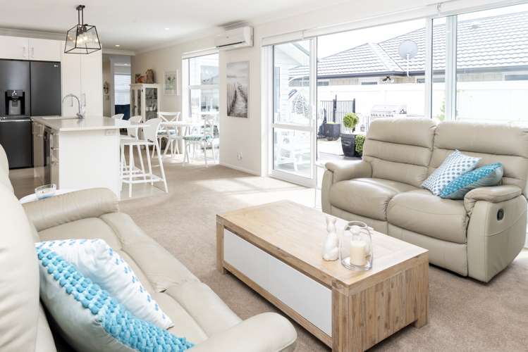 65 Constellation Avenue Beachlands_30