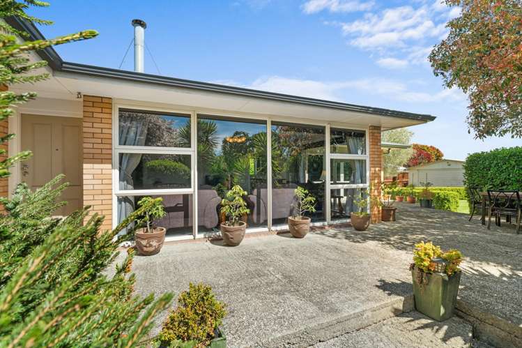 35 Charles Upham Avenue Hillmorton_1