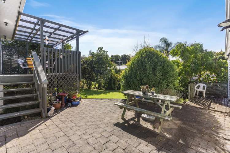 3 Crocombe Crescent Beach Haven_11