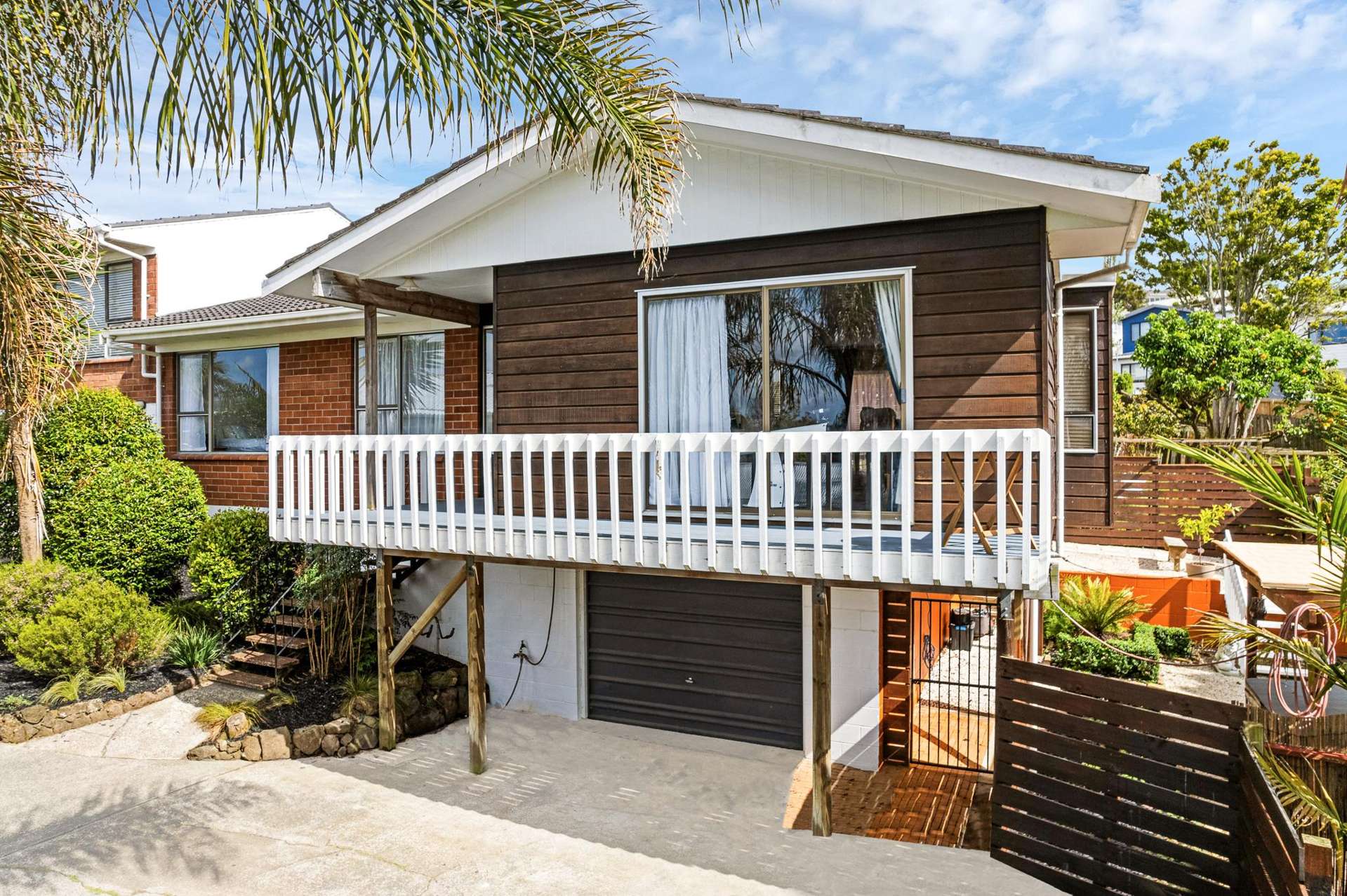 2/11 Heron Place Pakuranga Heights_0