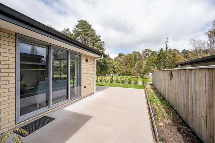 4 McLaughlin Lane Stoke_18
