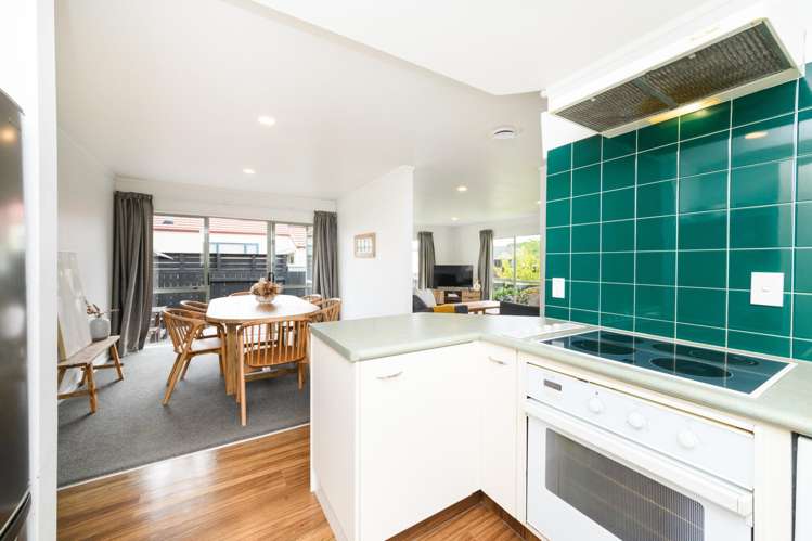 42 Dalfield Place Highbury_10