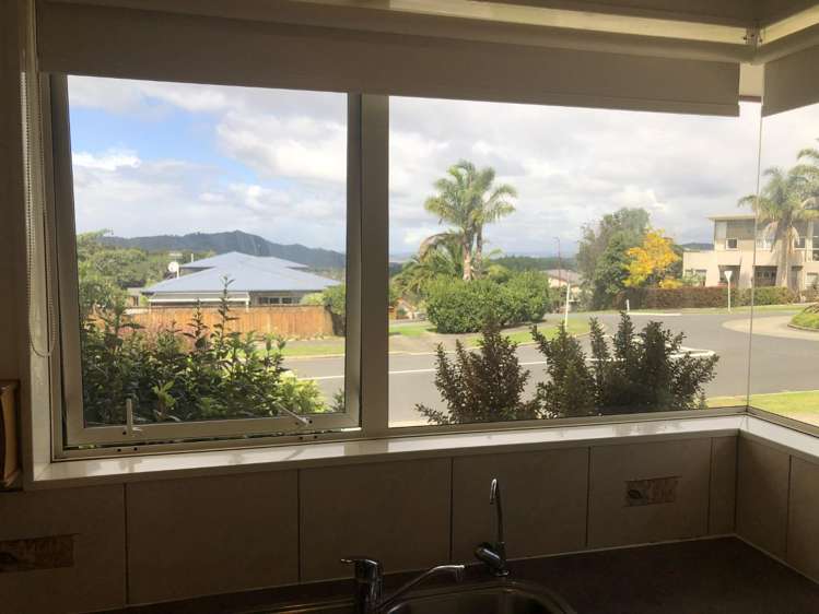 21 Pebble Beach Boulevard Kamo West_4