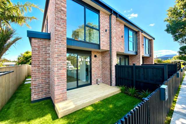 Corner + Affordable - 2 Beds + Study!