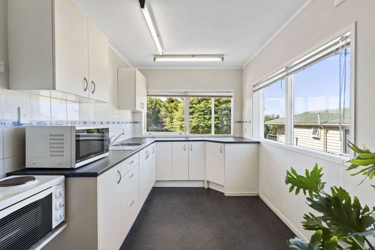 28 Galaxy Drive Mairangi Bay_16