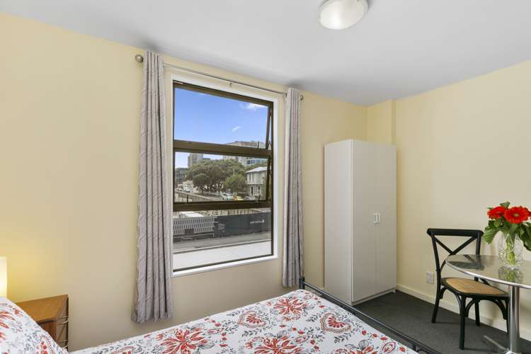 209/5 Aitken Street Thorndon_5