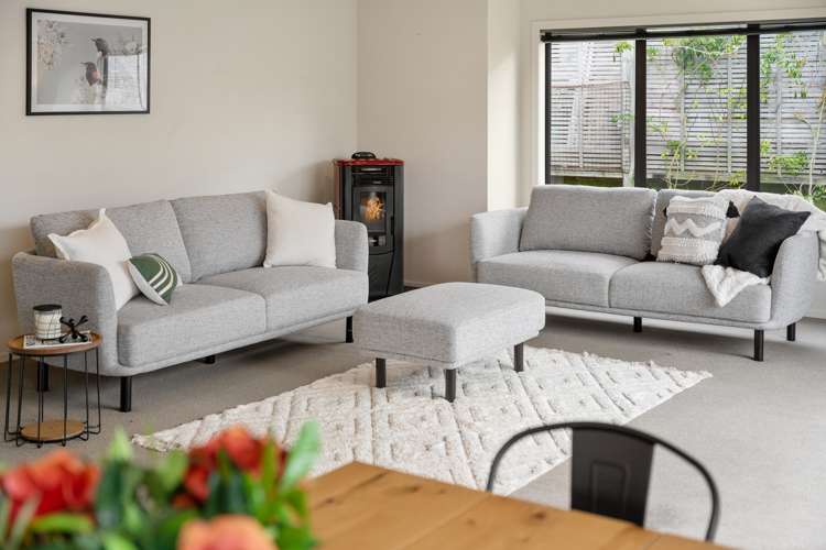 7 March Brown Place Nukuhau_1