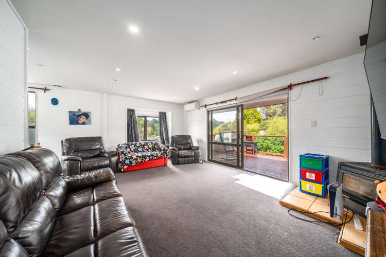 6 Serenity Grove Maoribank_7