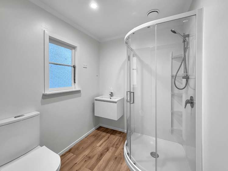 13 Baird Road 11139_5