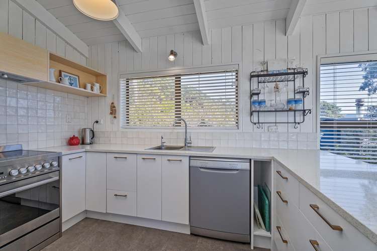 11 Florence Place Pauanui_9