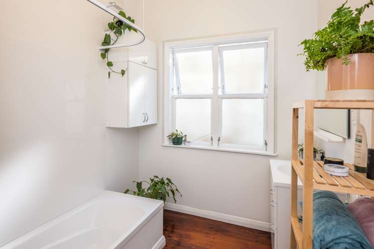 446 Adelaide Road Berhampore_9