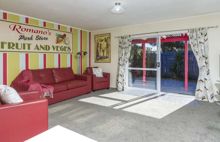 7 Majestic Way The Wood_6