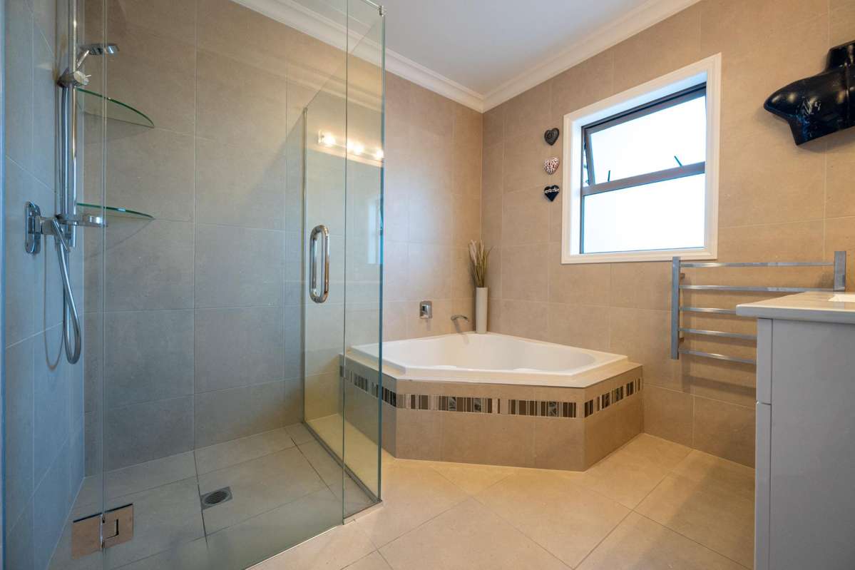 28 Whakatomo Place_5