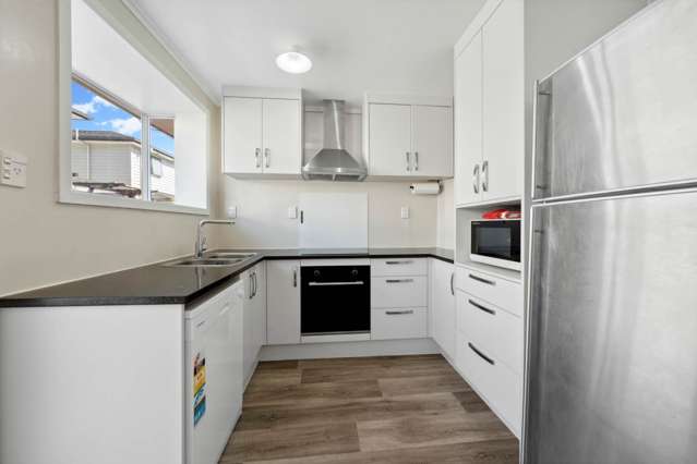 2/50 Ferndale Road Mount Wellington_4