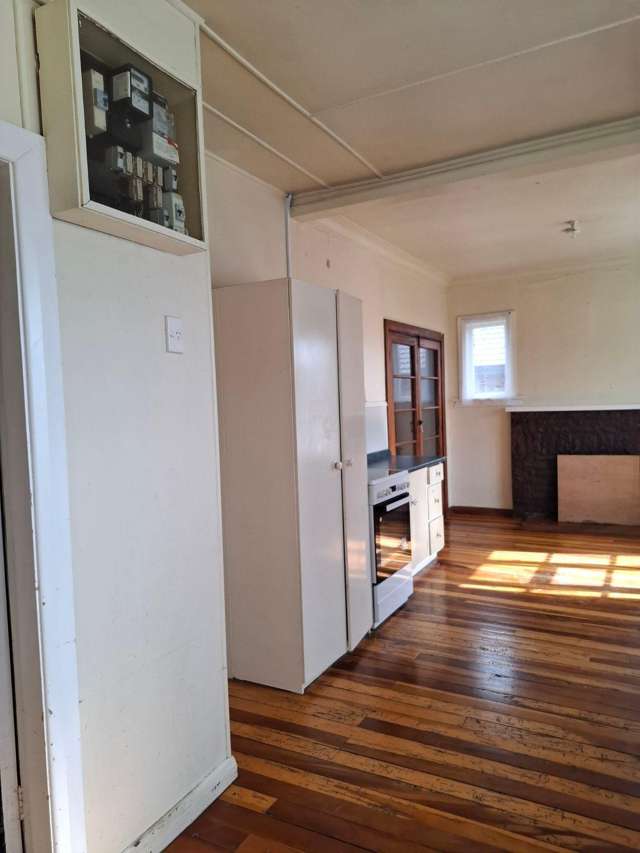 561 Queen Street East Levin_4