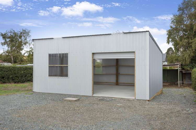 225 Union Street Milton_22