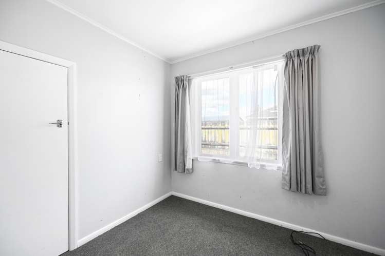 87 Montgomery Crescent Bader_8