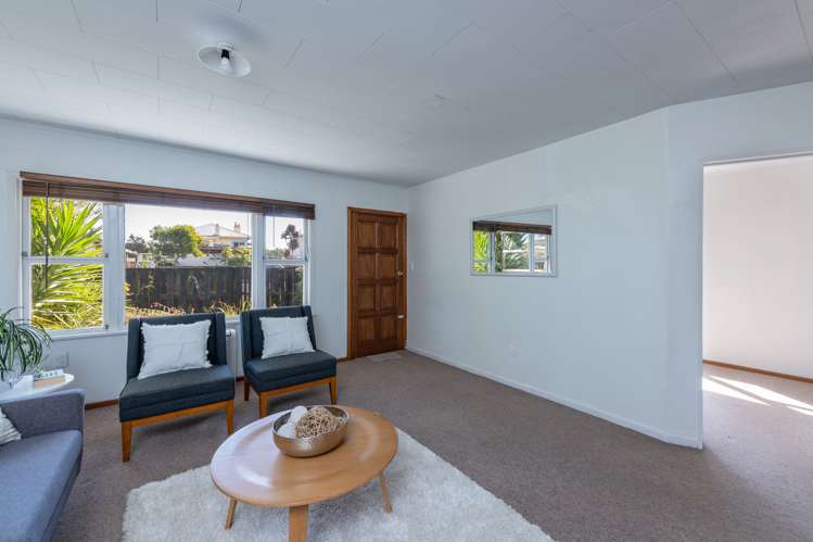 11 Golf Road Tahunanui_3