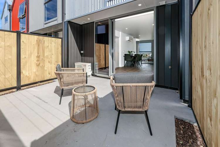 4/20 Henderson Street Mornington_2