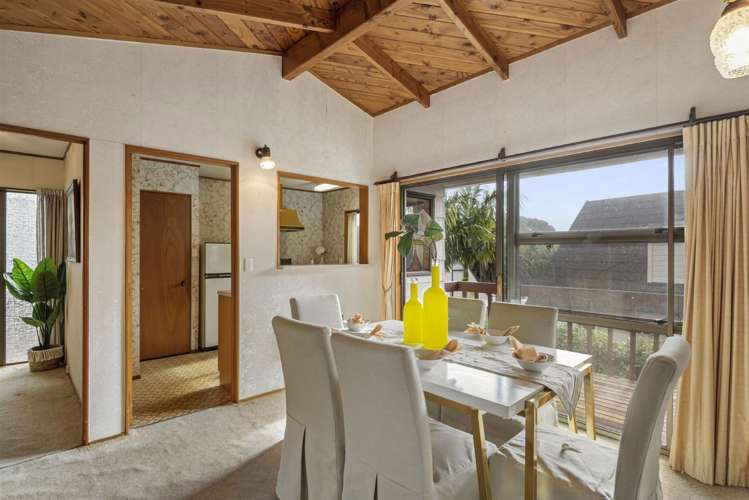 2/725 Beach Road Browns Bay_6