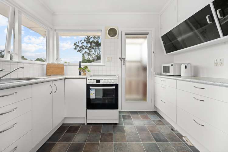 2/9 Roseburn Place Pakuranga_9