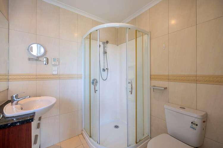 55 South Kensington Way Henderson_17