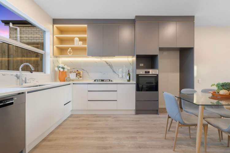 37 Puwha Street Massey_2