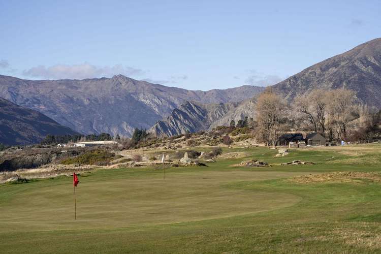 108 Toms Creek Road Queenstown_13