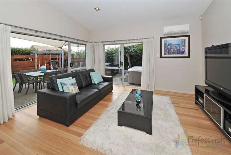 6 Index Place Manurewa_1