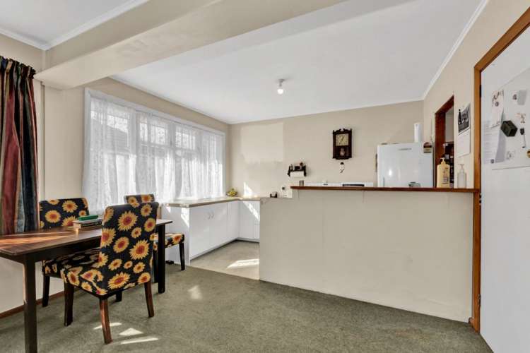 42 Eureka Street Aranui_10