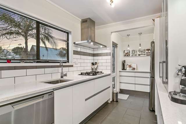 2/66 Alford Street Waterview_4