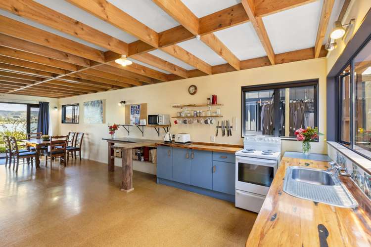 6 Wi Neera Street Raglan_13