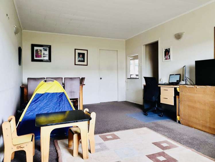 2/27a Campbell Road Royal Oak_11