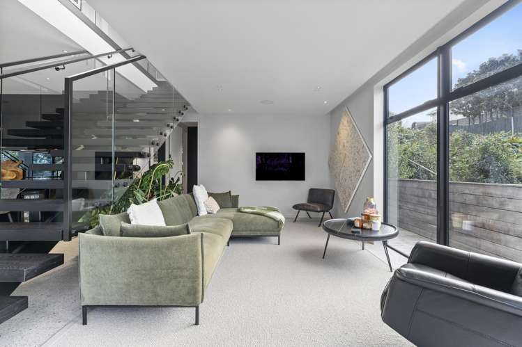 36c Seacliffe Road Hillsborough_44