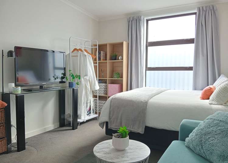 714/5 Aitken Street Thorndon_3