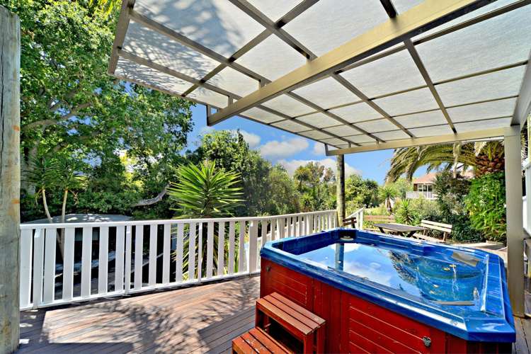 65a Mellons Bay Road Mellons Bay_16