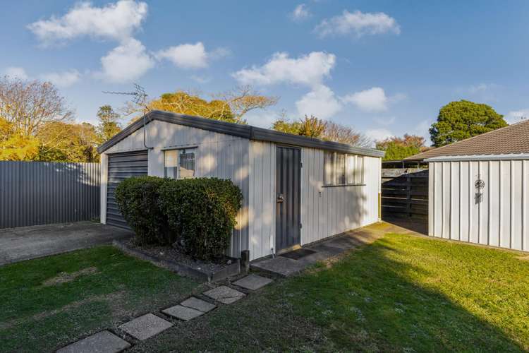 4 Kirkcaldie Grove Levin_13