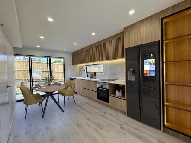 4/36 Fairdale Place Birkdale_1