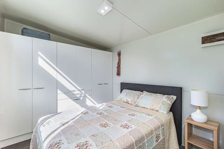 3 Takapu Road Manakau_18